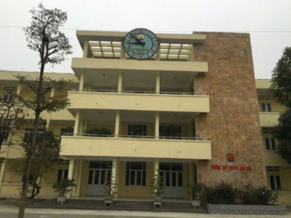 Kỷ luật hiệu trưởng trường THPT chuyên Lam Sơn - 1