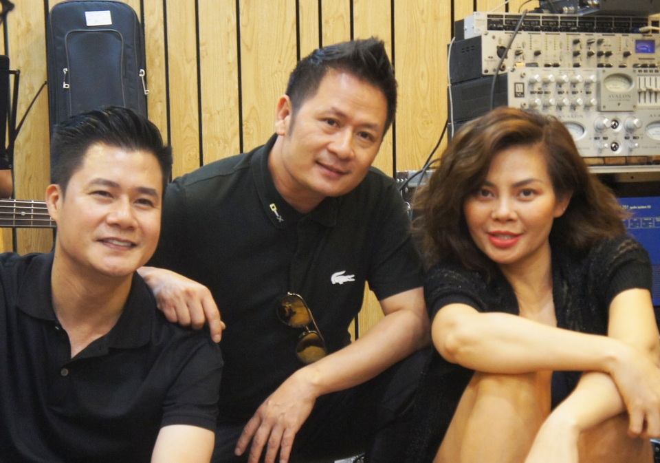 Ngọc Anh lắc tóc quyến rũ, nóng bỏng tập song ca cùng Bằng Kiều - 4 Ngọc Anh lắc tóc quyến rũ, nóng bỏng tập song ca cùng Bằng Kiều - 4