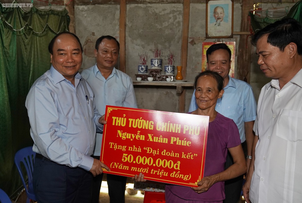 Thủ tướng thăm và làm việc tại Thái Nguyên, Bắc Kạn - 6 Thủ tướng thăm và làm việc tại Thái Nguyên, Bắc Kạn - 6