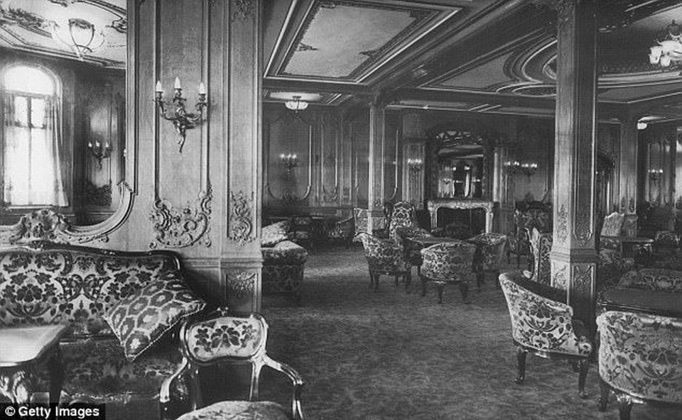 Xác tàu Titanic đang bị vi khuẩn “ăn sạch” sau hơn 100 năm chìm dưới đáy - 2 Xác tàu Titanic đang bị vi khuẩn “ăn sạch” sau hơn 100 năm chìm dưới đáy - 2