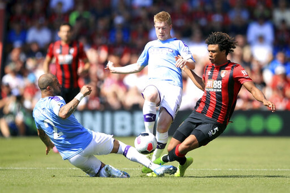 Bournemouth 1-3 Man City: Cú đúp của Aguero - 5 Bournemouth 1-3 Man City: Cú đúp của Aguero - 5