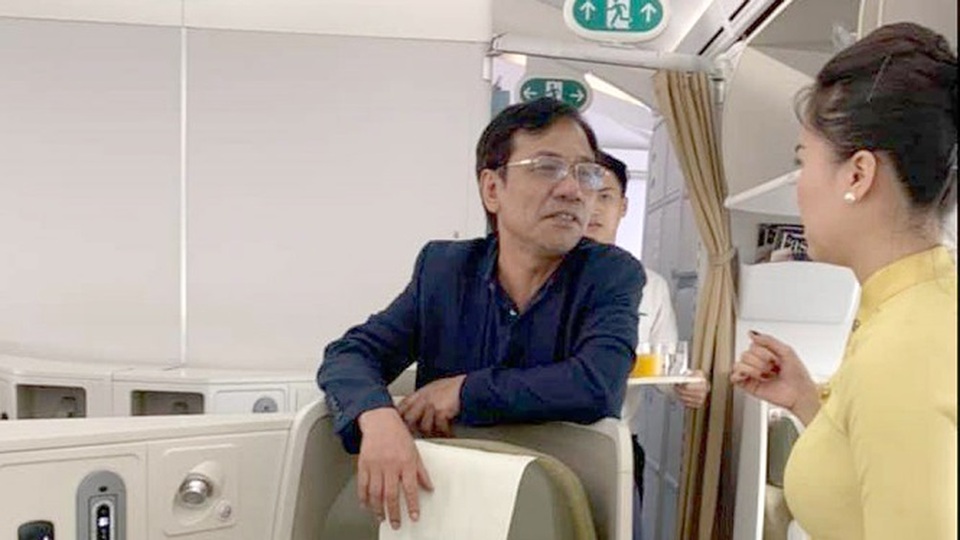 Gia tăng gây rối  hàng không: Phương tiện thời thượng, ứng xử tiểu nông - 2