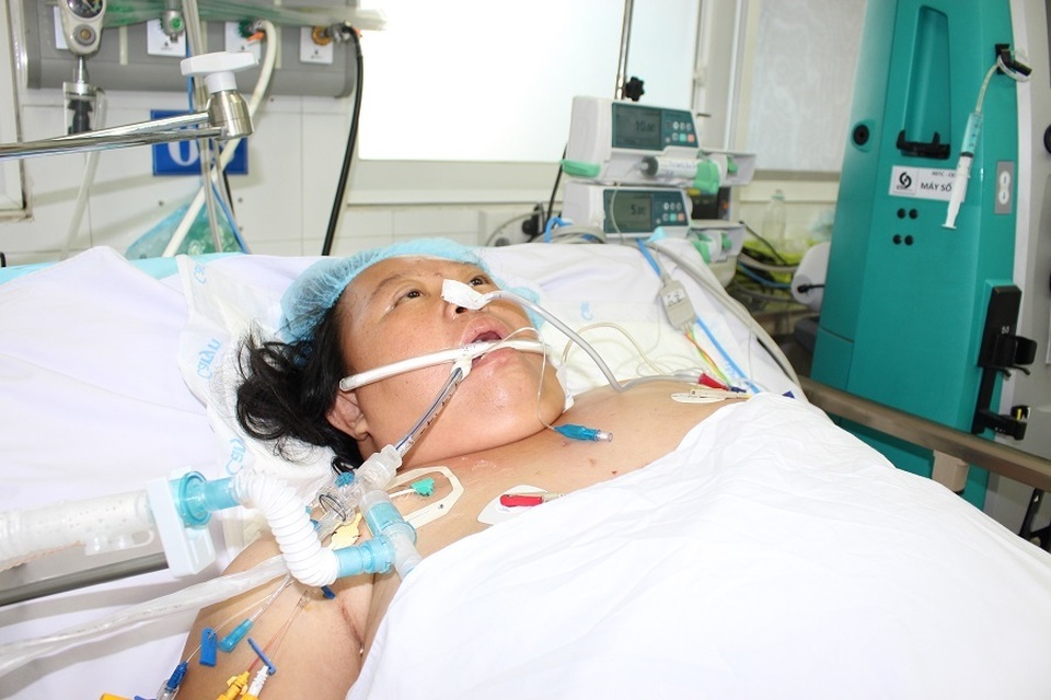 Vợ con anh Tèo nguy kịch sau cuộc vượt cạn ngàn cân treo sợi tóc - 8 Vợ con anh Tèo nguy kịch sau cuộc vượt cạn ngàn cân treo sợi tóc - 8