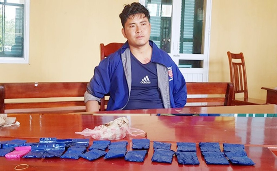 Bắt đối tượng vượt biên vận chuyển hơn 5.000 viên ma túy tổng hợp - 1 Bắt đối tượng vượt biên vận chuyển hơn 5.000 viên ma túy tổng hợp - 1