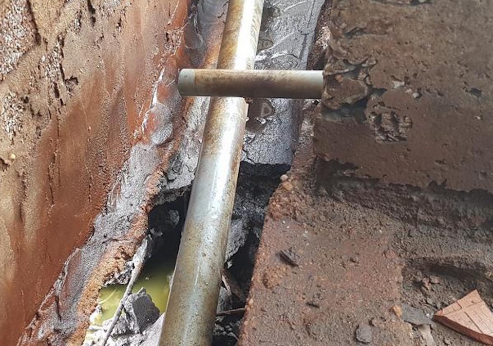 Xả thải độc hại ra môi trường, doanh nghiệp cán thép bị phạt 50 triệu đồng - 1 Xả thải độc hại ra môi trường, doanh nghiệp cán thép bị phạt 50 triệu đồng - 1