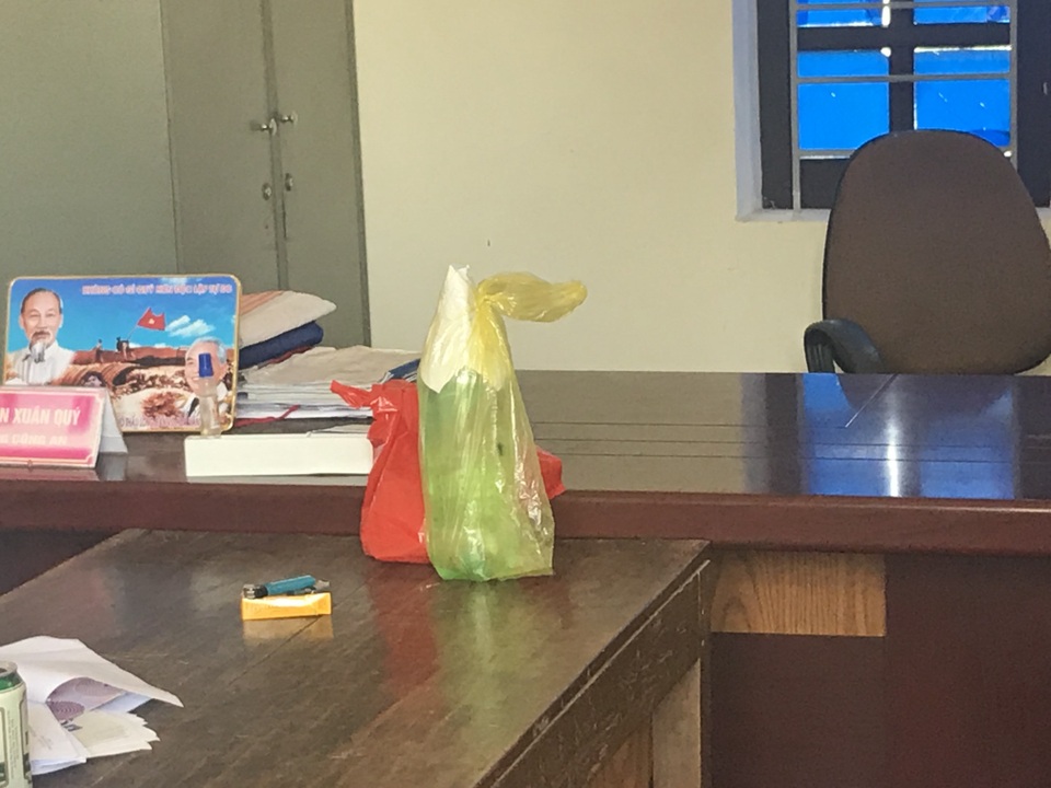 Cụ bà nghi đổ thuốc diệt cỏ hại gia đình hàng xóm vì bị vu oan trộm tiền - 3