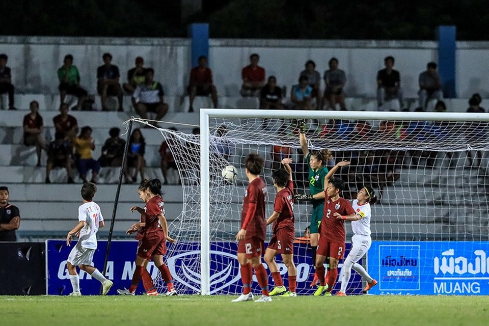 Vượt qua Thái Lan, đội tuyển nữ Việt Nam vô địch Đông Nam Á - 15 Vượt qua Thái Lan, đội tuyển nữ Việt Nam vô địch Đông Nam Á - 15
