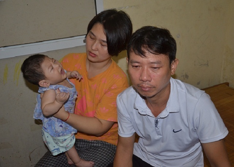 Tiếng khóc xé lòng của bé gái 9 tháng tuổi mắc tim bẩm sinh phức tạp - 9 Tiếng khóc xé lòng của bé gái 9 tháng tuổi mắc tim bẩm sinh phức tạp - 9
