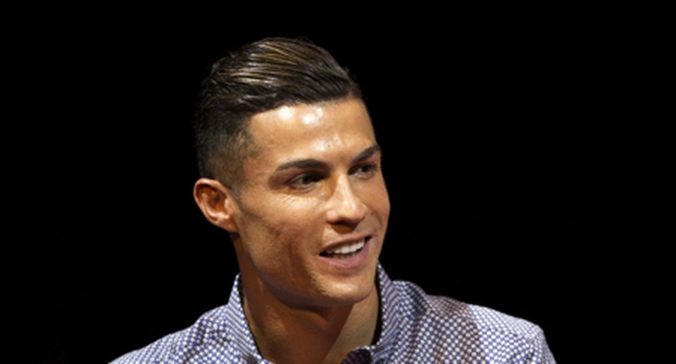 C.Ronaldo “vượt mặt” Messi về độ nổi tiếng trên trang phim người lớn - 1 C.Ronaldo “vượt mặt” Messi về độ nổi tiếng trên trang phim người lớn - 1
