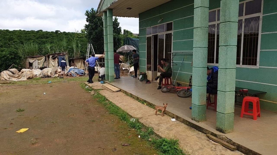 Truy quét nhóm đối tượng bịt mặt, xông vào nhà dân đâm chết người - 1 Truy quét nhóm đối tượng bịt mặt, xông vào nhà dân đâm chết người - 1