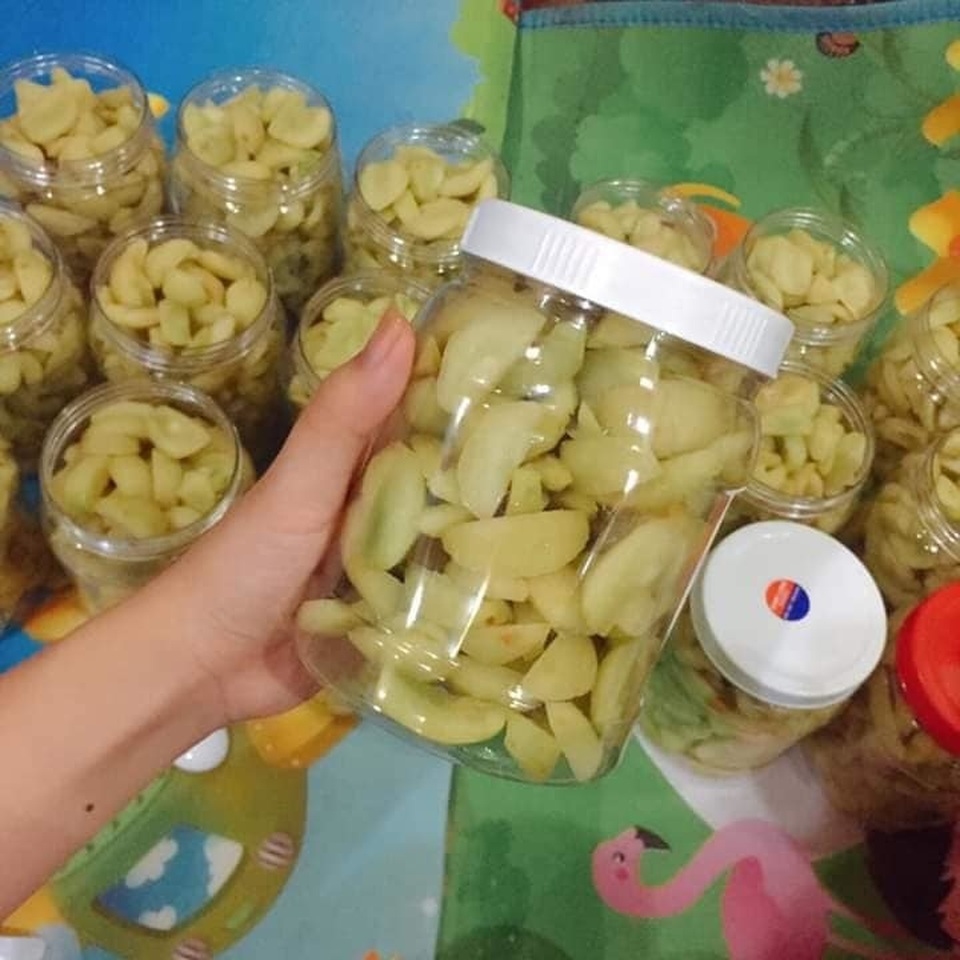 Loại quả rừng đem muối dưa bỗng gây sốt khắp Hà thành - 2 Loại quả rừng đem muối dưa bỗng gây sốt khắp Hà thành - 2