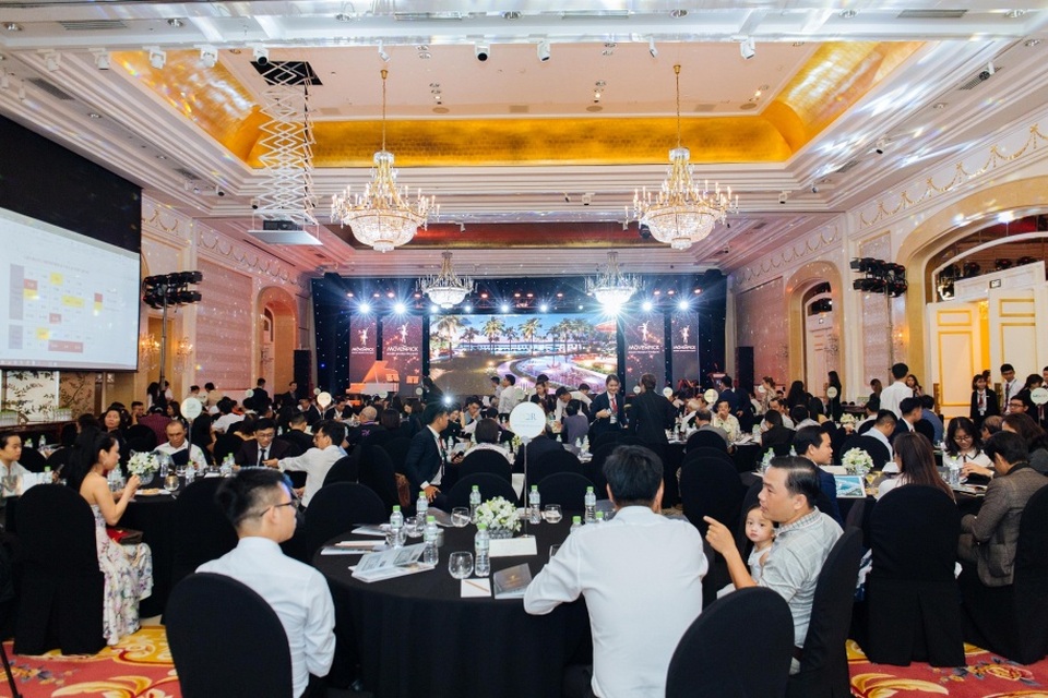 Chính thức ra mắt 30 căn biệt thự hạng sang đẹp nhất Mövenpick Resort Waverly Phú Quốc - 2 Chính thức ra mắt 30 căn biệt thự hạng sang đẹp nhất Mövenpick Resort Waverly Phú Quốc - 2