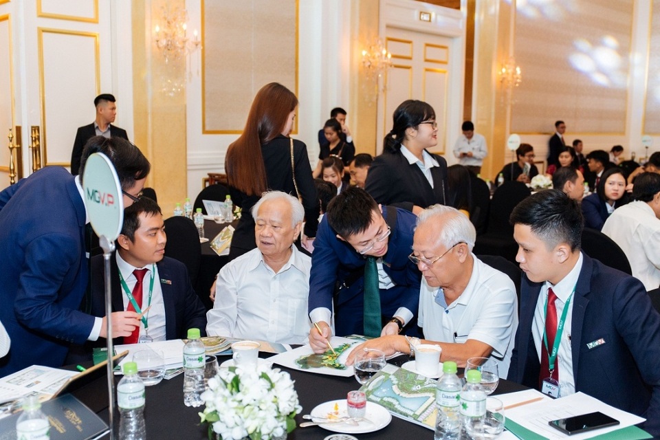 Chính thức ra mắt 30 căn biệt thự hạng sang đẹp nhất Mövenpick Resort Waverly Phú Quốc - 4 Chính thức ra mắt 30 căn biệt thự hạng sang đẹp nhất Mövenpick Resort Waverly Phú Quốc - 4