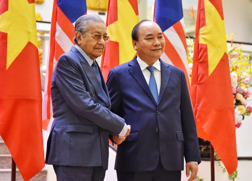 Lễ đón Thủ tướng Malaysia thăm chính thức Việt Nam - 5 Lễ đón Thủ tướng Malaysia thăm chính thức Việt Nam - 5
