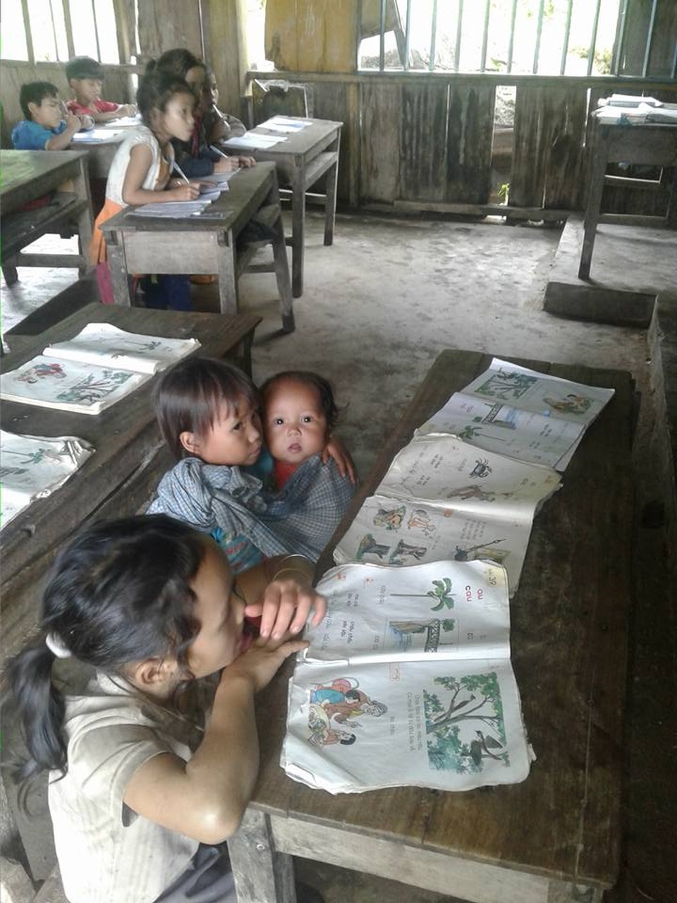 Bộ GDĐT: Không đưa các công trình trường học xuống cấp vào sử dụng - 2 Bộ GDĐT: Không đưa các công trình trường học xuống cấp vào sử dụng - 2