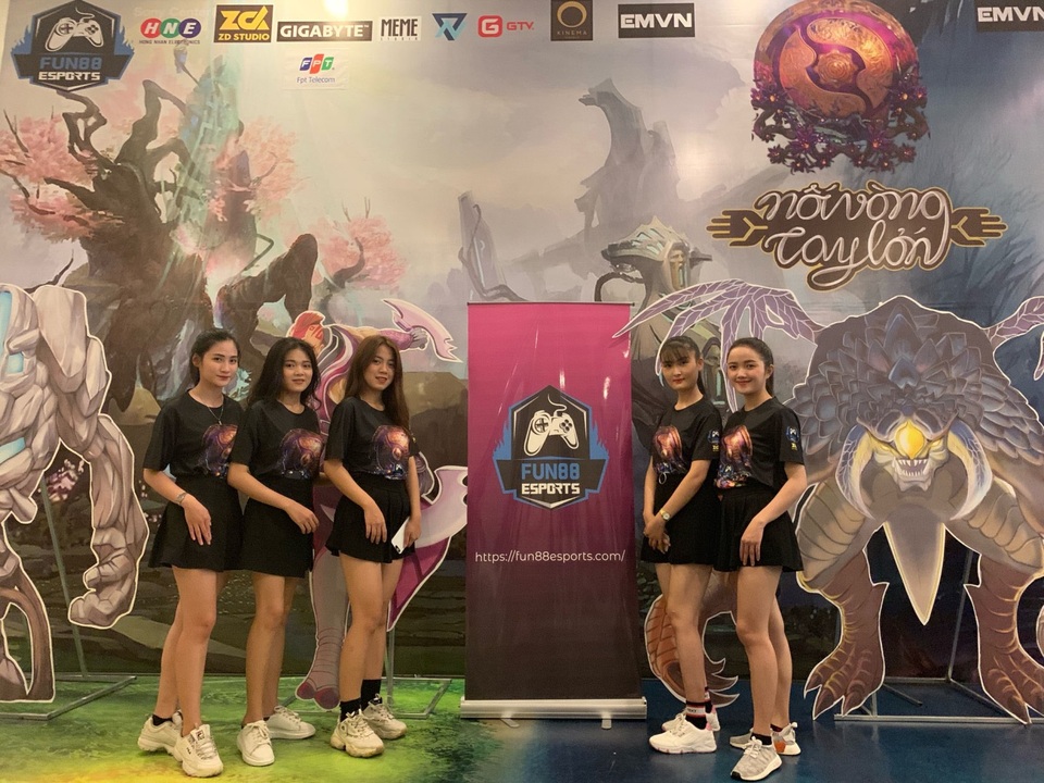 Sự kiện Pubstomp THE TRUTH MESSENGER được Fun88Esports tài trợ đã khép lại với nhiều cảm xúc! - 1 Sự kiện Pubstomp THE TRUTH MESSENGER được Fun88Esports tài trợ đã khép lại với nhiều cảm xúc! - 1
