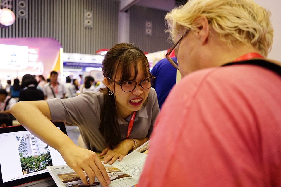 Hàng trăm doanh nghiệp và báo chí quốc tế đến TPHCM tìm hiểu du lịch Việt Nam - 2