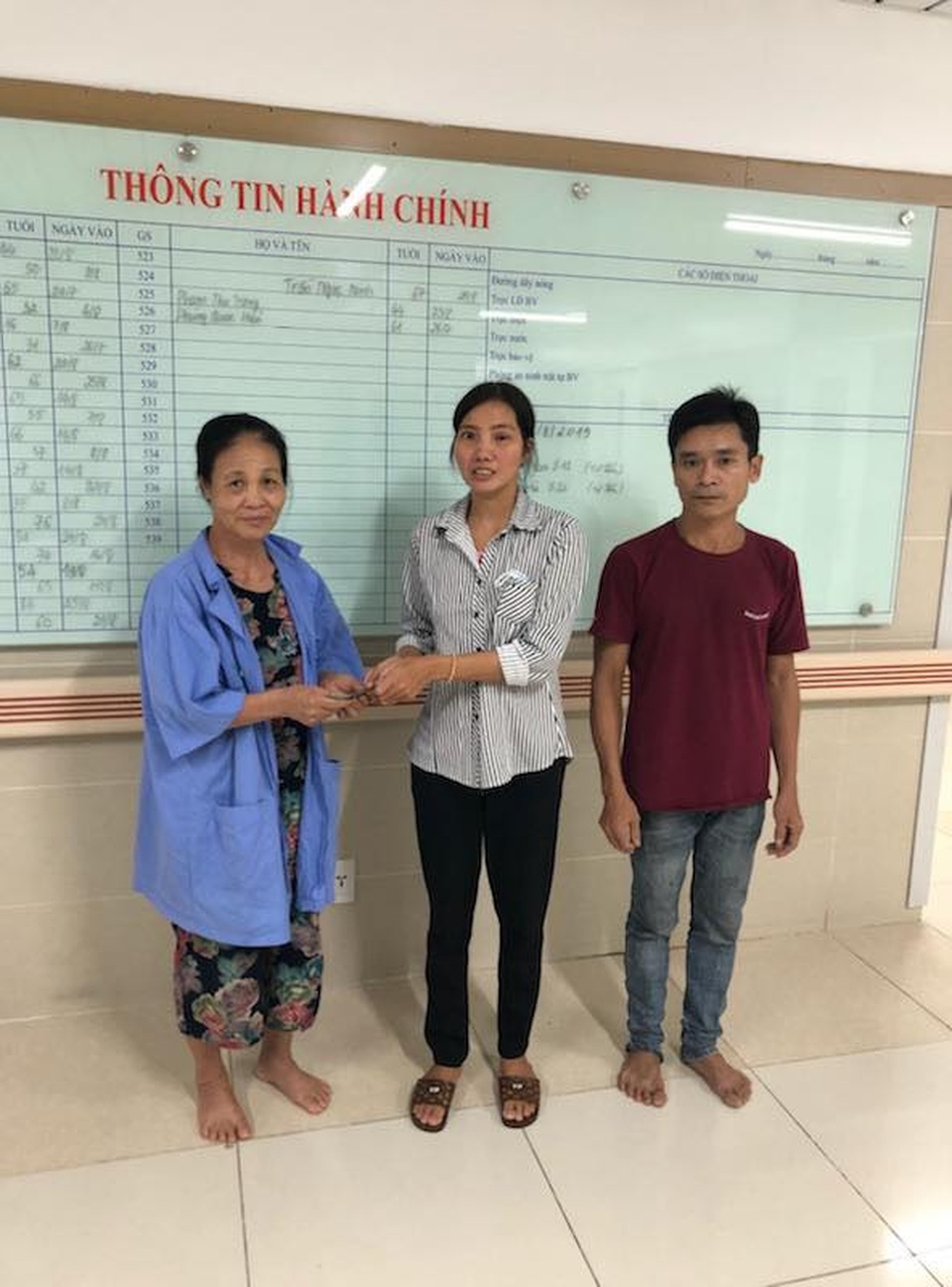 Bạn đọc Dân trí biến ước mơ của người đàn bà bệnh hiểm mong về con đã thành hiện thực - 4 Bạn đọc Dân trí biến ước mơ của người đàn bà bệnh hiểm mong về con đã thành hiện thực - 4