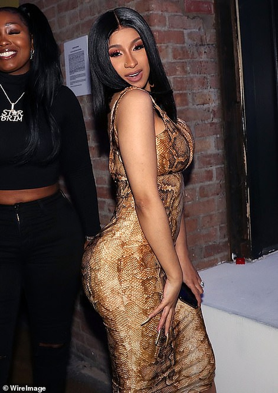 Cardi B almost exposed her bust because of her revealing dress - 2