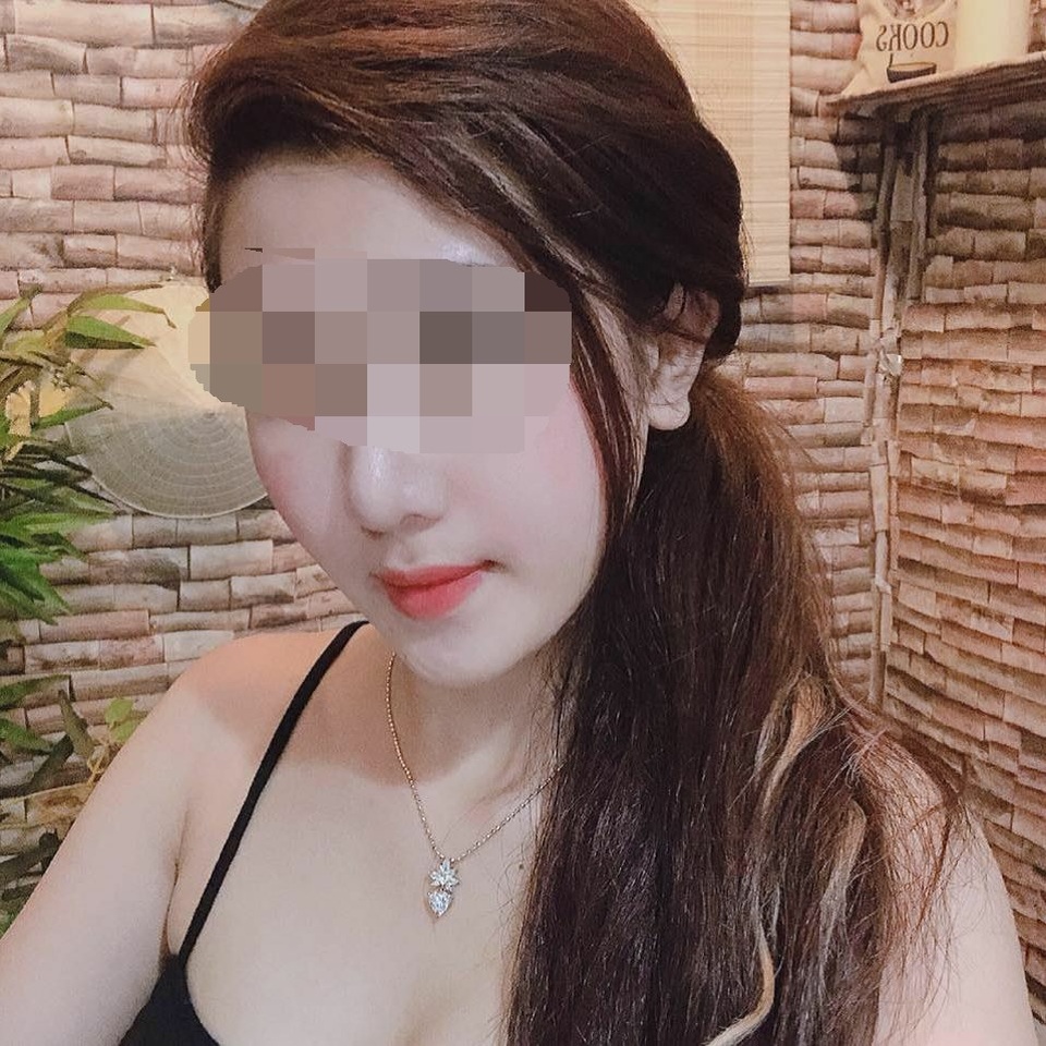 Cô gái 19 tuổi tử vong trên ô tô với vết cắt ở cổ - 1 Cô gái 19 tuổi tử vong trên ô tô với vết cắt ở cổ - 1
