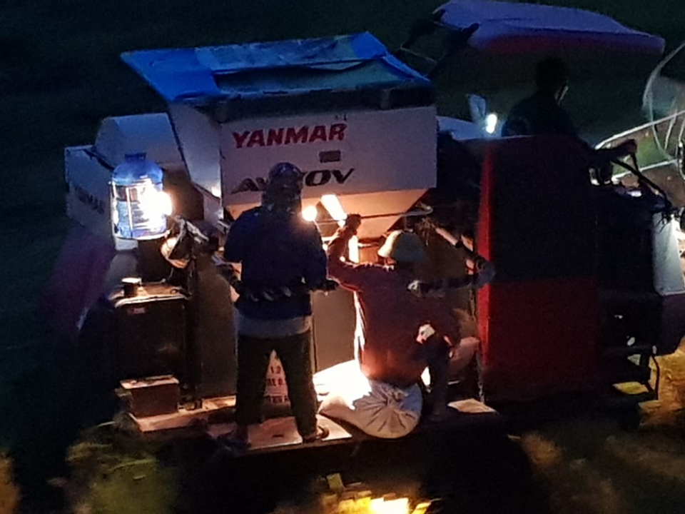 Thanh Hóa cấm biển, Nghệ An sẵn sàng phương án di dời 26 nghìn dân - 7 Thanh Hóa cấm biển, Nghệ An sẵn sàng phương án di dời 26 nghìn dân - 7