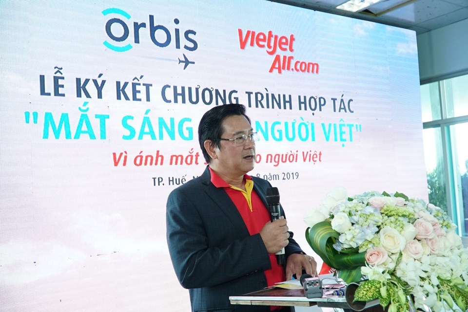 Vietjet đồng hành cùng bệnh viện bay trên không mang “Mắt sáng cho người dân” - 3 Vietjet đồng hành cùng bệnh viện bay trên không mang “Mắt sáng cho người dân” - 3