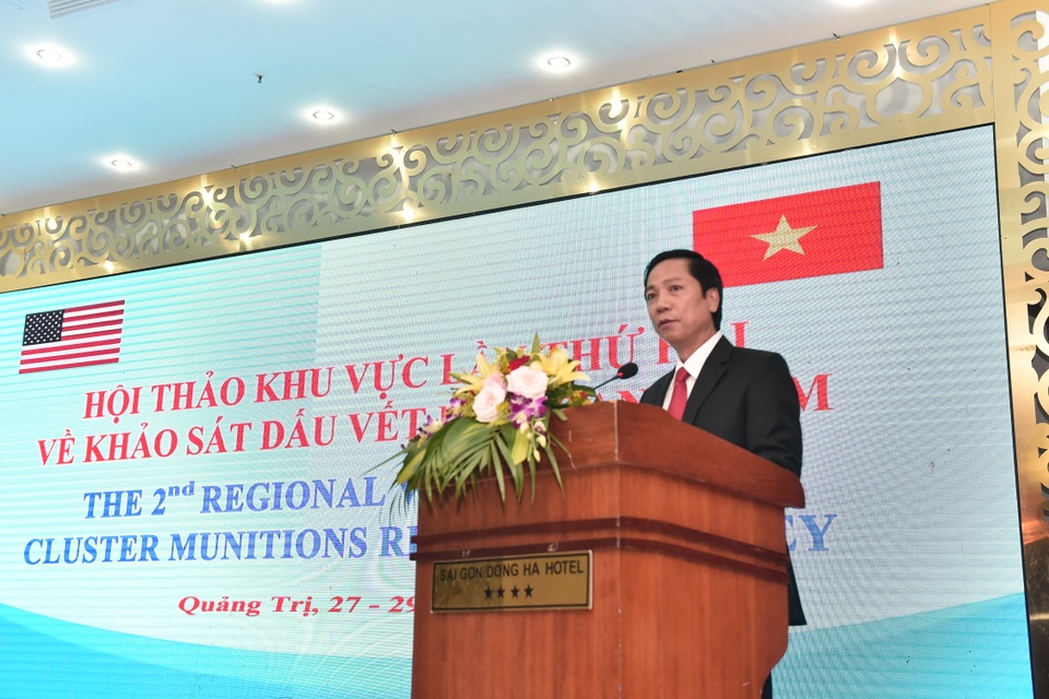 Đại sứ Mỹ khẳng định cam kết hỗ trợ Việt Nam khắc phục hậu quả sau chiến tranh - 2 Đại sứ Mỹ khẳng định cam kết hỗ trợ Việt Nam khắc phục hậu quả sau chiến tranh - 2