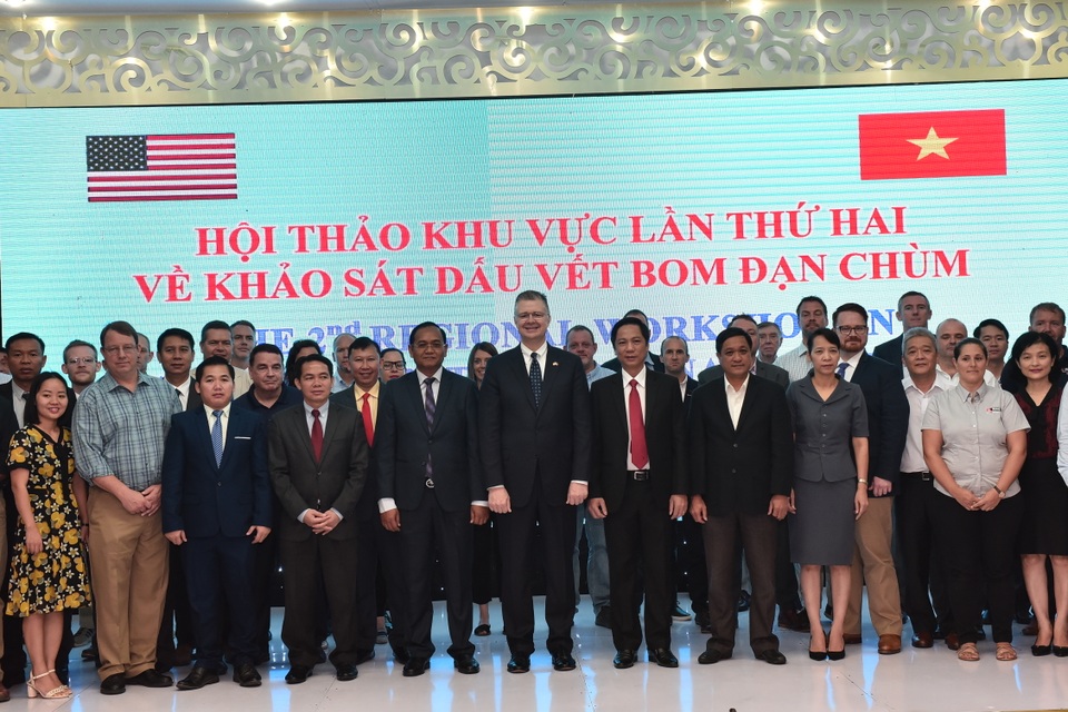 Đại sứ Mỹ khẳng định cam kết hỗ trợ Việt Nam khắc phục hậu quả sau chiến tranh - 3 Đại sứ Mỹ khẳng định cam kết hỗ trợ Việt Nam khắc phục hậu quả sau chiến tranh - 3