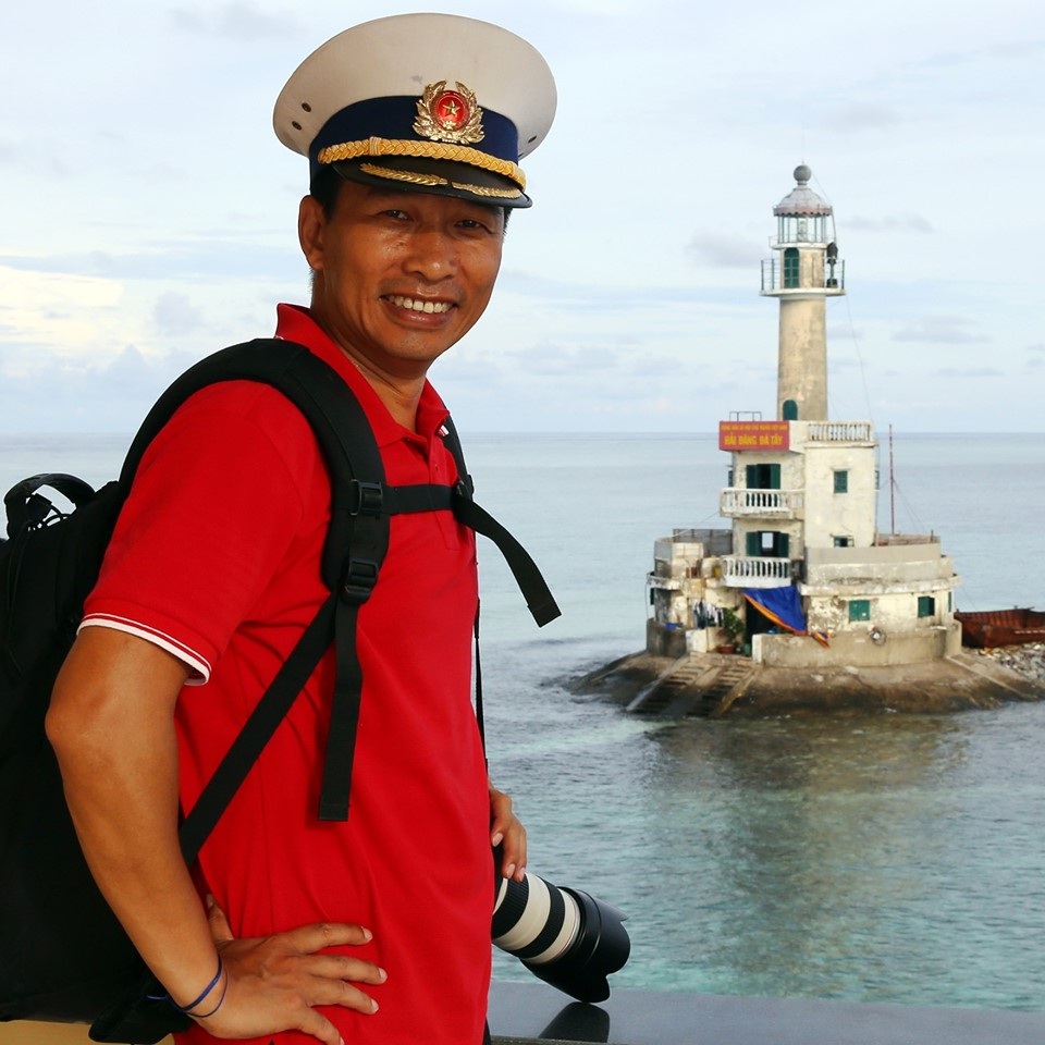 Đưa hình ảnh 15 Nhà giàn DK1 trên biển đảo quê hương đến gần thanh niên, sinh viên - 3