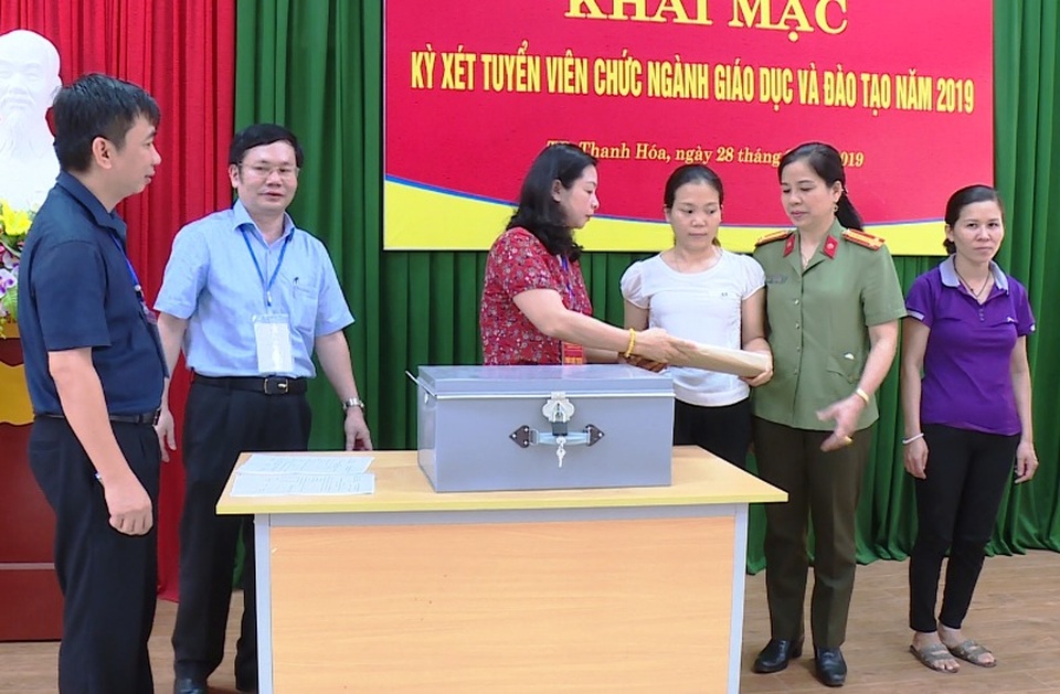 Thanh Hóa tổ chức xét tuyển gần 300 viên chức ngành giáo dục và đào tạo - 2 Thanh Hóa tổ chức xét tuyển gần 300 viên chức ngành giáo dục và đào tạo - 2
