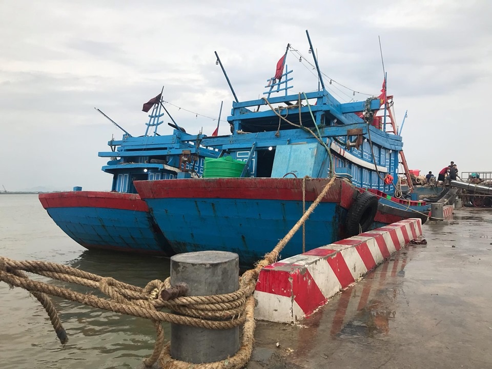 Tìm mọi cách để ứng phó khi bão số 4 sắp đổ bộ - 1 Tìm mọi cách để ứng phó khi bão số 4 sắp đổ bộ - 1