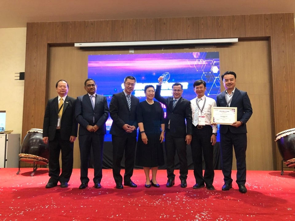 Đà Nẵng nhận giải thưởng thành phố thông minh ASOCIO 2019 - 1 Đà Nẵng nhận giải thưởng thành phố thông minh ASOCIO 2019 - 1
