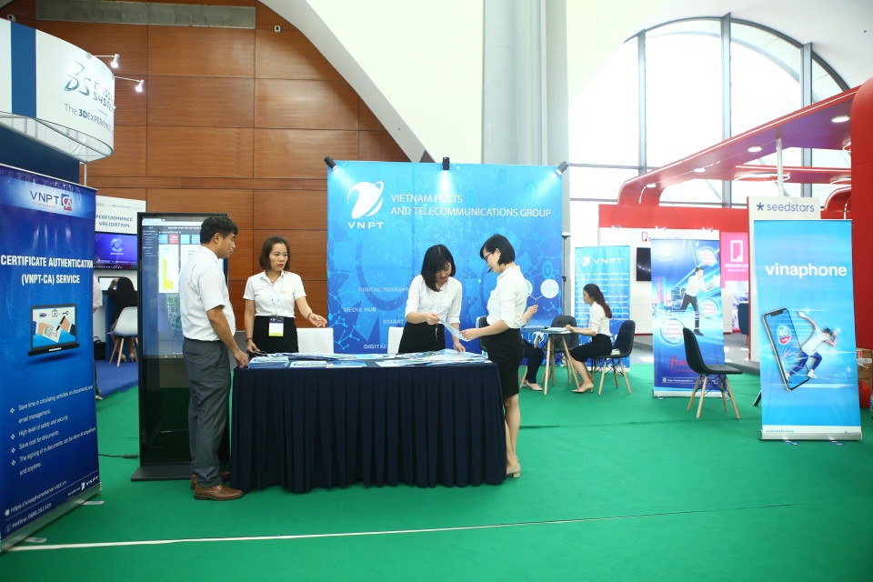 VNPT mang mô hình “Thành phố thông minh” đến Diễn đàn Khởi nghiệp sáng tạo Hà Nội 2019 - 2 VNPT mang mô hình “Thành phố thông minh” đến Diễn đàn Khởi nghiệp sáng tạo Hà Nội 2019 - 2