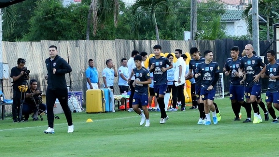 HLV Thái Lan: “Ông Park Hang Seo là người rất giỏi” - 2 HLV Thái Lan: “Ông Park Hang Seo là người rất giỏi” - 2