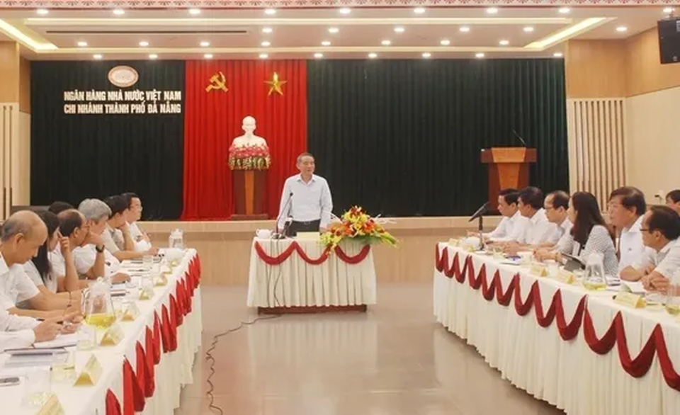 Vụ cấp sai 14 sổ đỏ ở sân vận động Chi Lăng: Sẽ có người phải đi tù! - 1 Vụ cấp sai 14 sổ đỏ ở sân vận động Chi Lăng: Sẽ có người phải đi tù! - 1