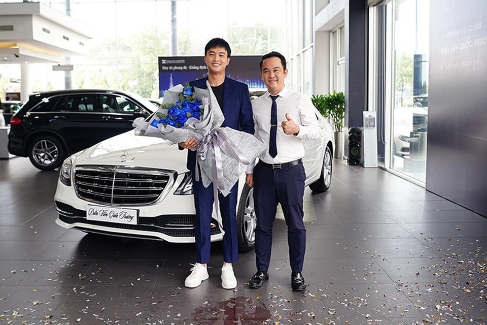 Thêm nhiều siêu xe chục tỷ về tay đại gia Việt - 5 Thêm nhiều siêu xe chục tỷ về tay đại gia Việt - 5