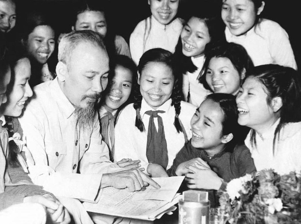 Trong bài báo cuối cùng, Hồ Chủ tịch vẫn căn dặn về công tác giáo dục - 1 Trong bài báo cuối cùng, Hồ Chủ tịch vẫn căn dặn về công tác giáo dục - 1