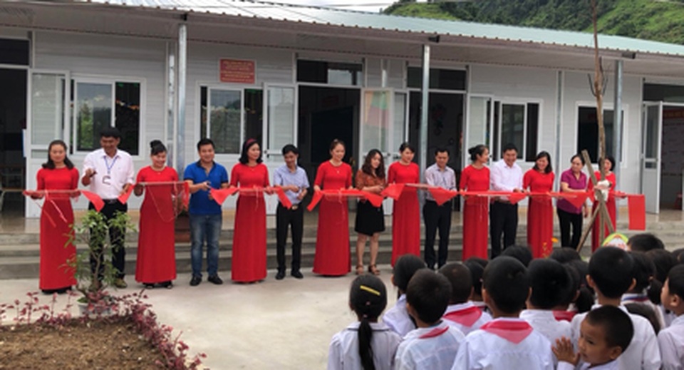 Hà Giang: Hàng trăm em học sinh vui mừng đón nhận lớp học mới trước ngày khai giảng - 1 Hà Giang: Hàng trăm em học sinh vui mừng đón nhận lớp học mới trước ngày khai giảng - 1