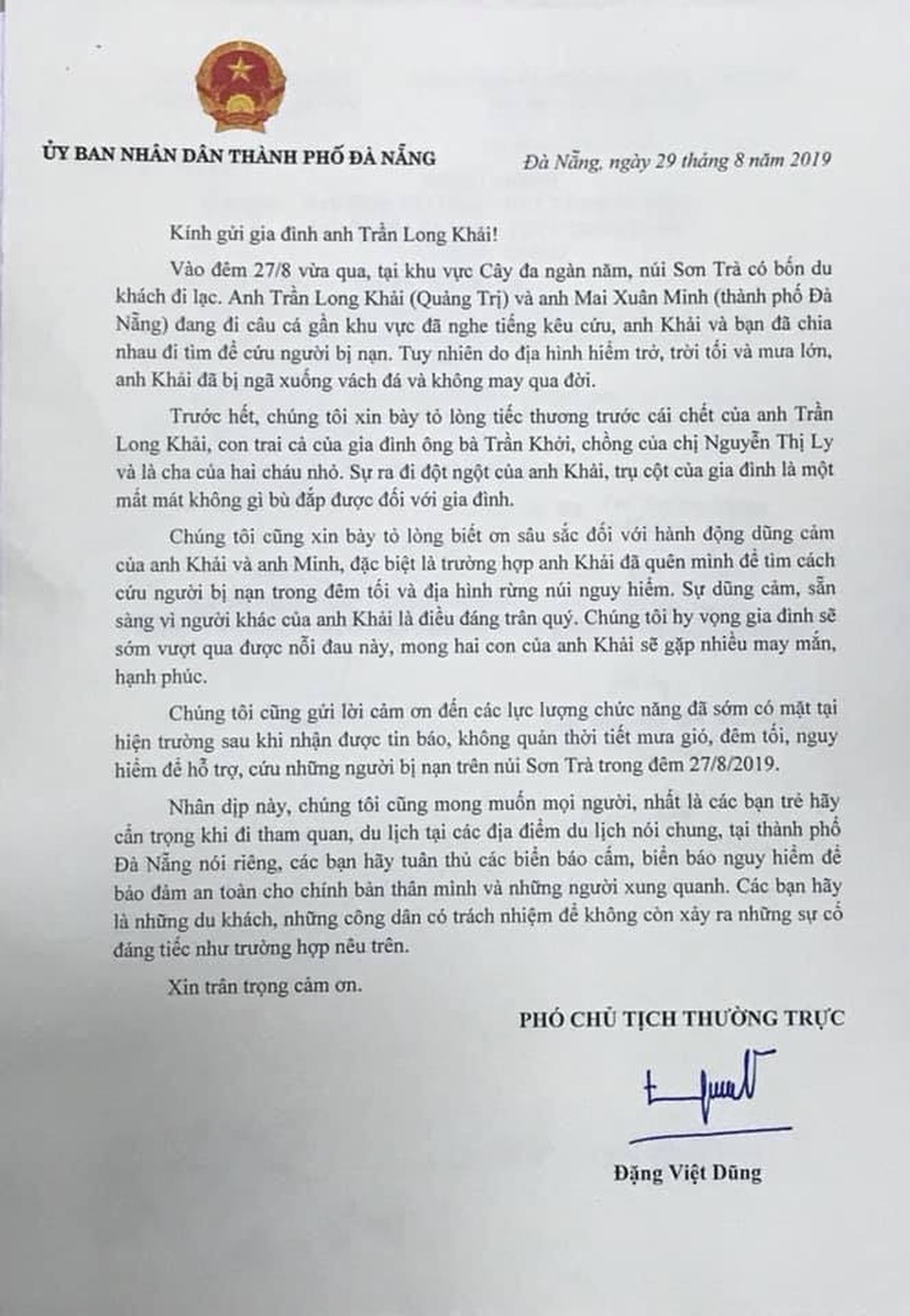 Đà Nẵng gửi thư cảm ơn gia đình người đi câu đã quên mình cứu nạn du khách - 1 Đà Nẵng gửi thư cảm ơn gia đình người đi câu đã quên mình cứu nạn du khách - 1