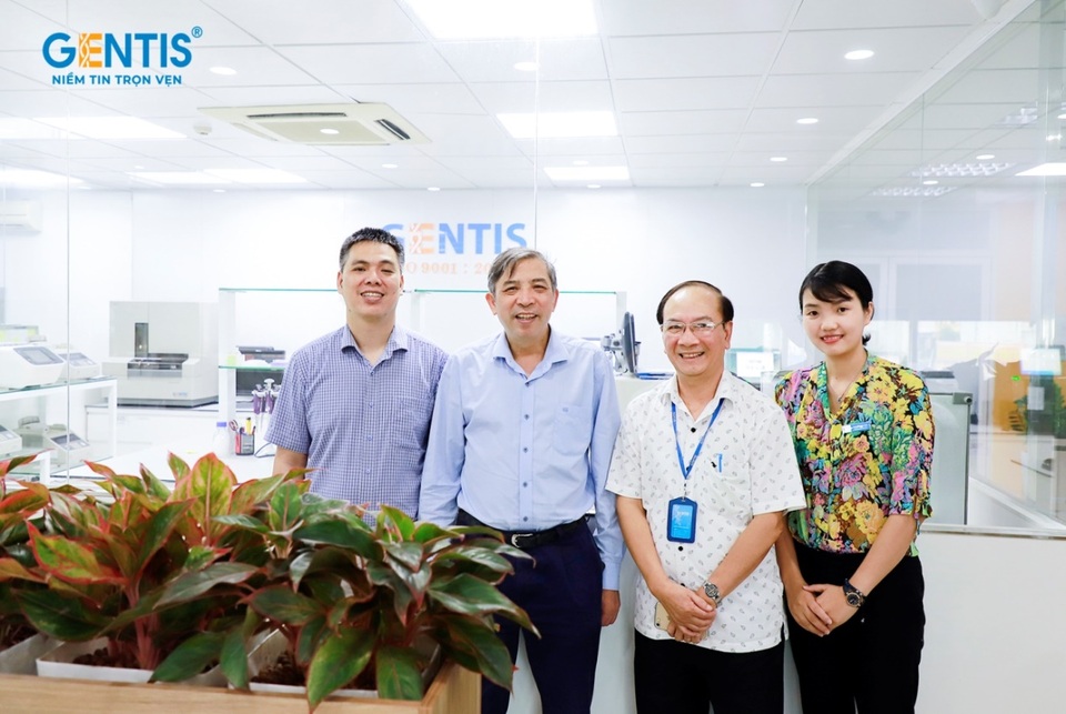 Vị đại tá 40 năm gắn bó với chuyên ngành giám định, xét nghiệm ADN: Tôi không bao giờ cho phép mình chủ quan - 4 Vị đại tá 40 năm gắn bó với chuyên ngành giám định, xét nghiệm ADN: Tôi không bao giờ cho phép mình chủ quan - 4