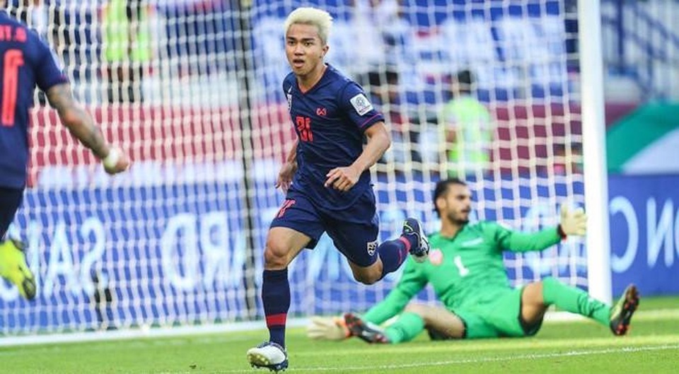 Chanathip đối đầu Iniesta, Villa trước khi gặp đội tuyển Việt Nam - 2 Chanathip đối đầu Iniesta, Villa trước khi gặp đội tuyển Việt Nam - 2