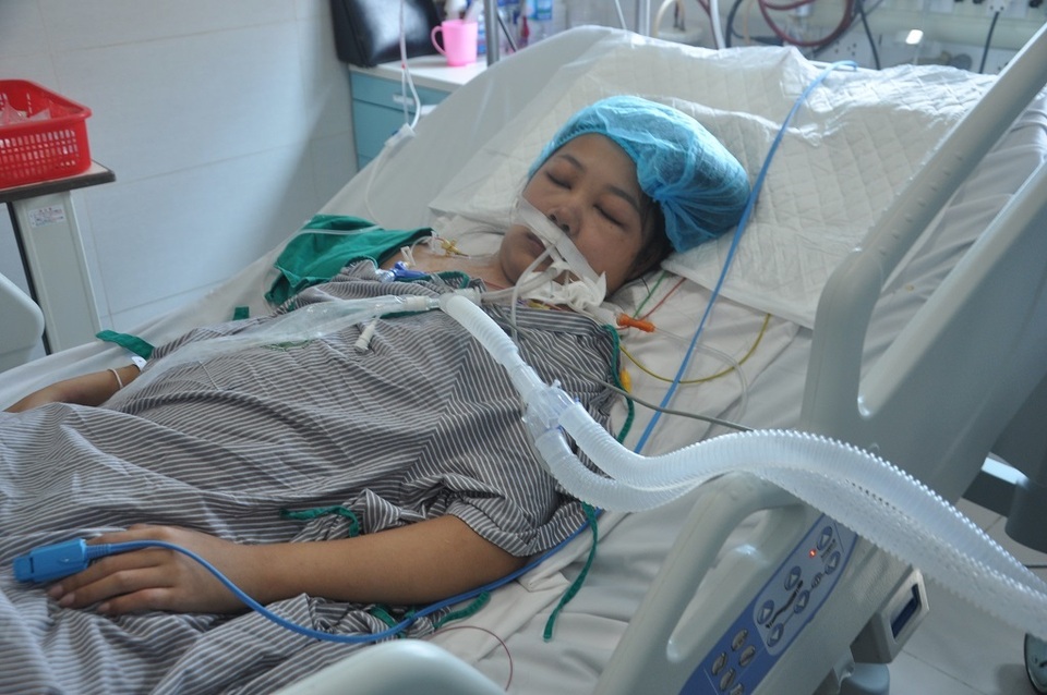Các chị ơi! cứu nó với, nó chết thì ai nuôi con nó? - 3 Các chị ơi! cứu nó với, nó chết thì ai nuôi con nó? - 3