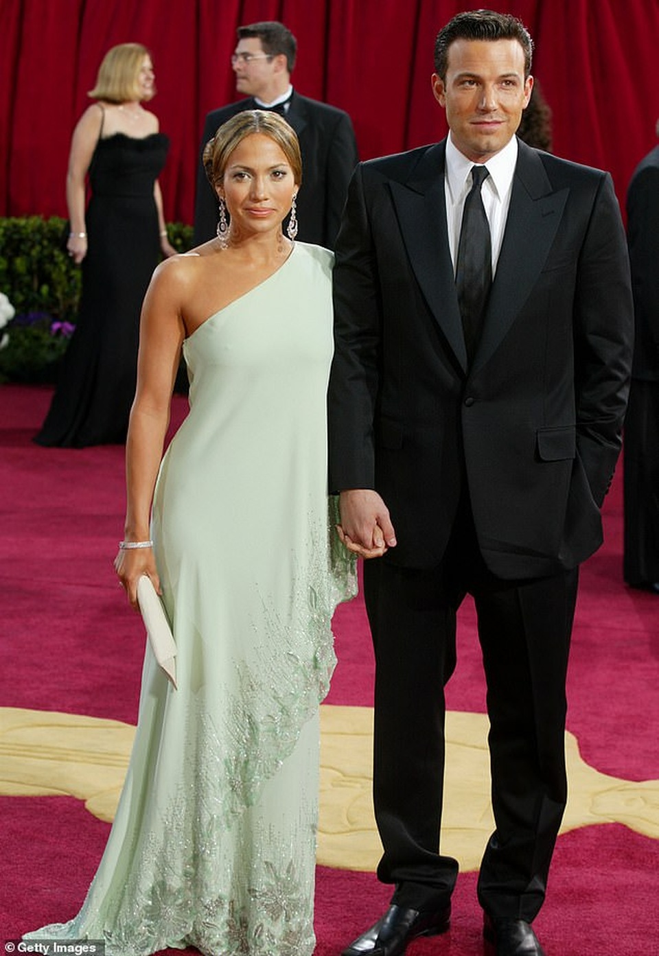 Jennifer Lopez: “Nếu cứ nghe theo lời khuyên, tôi hẳn đã tiêu tan sự nghiệp” - 2