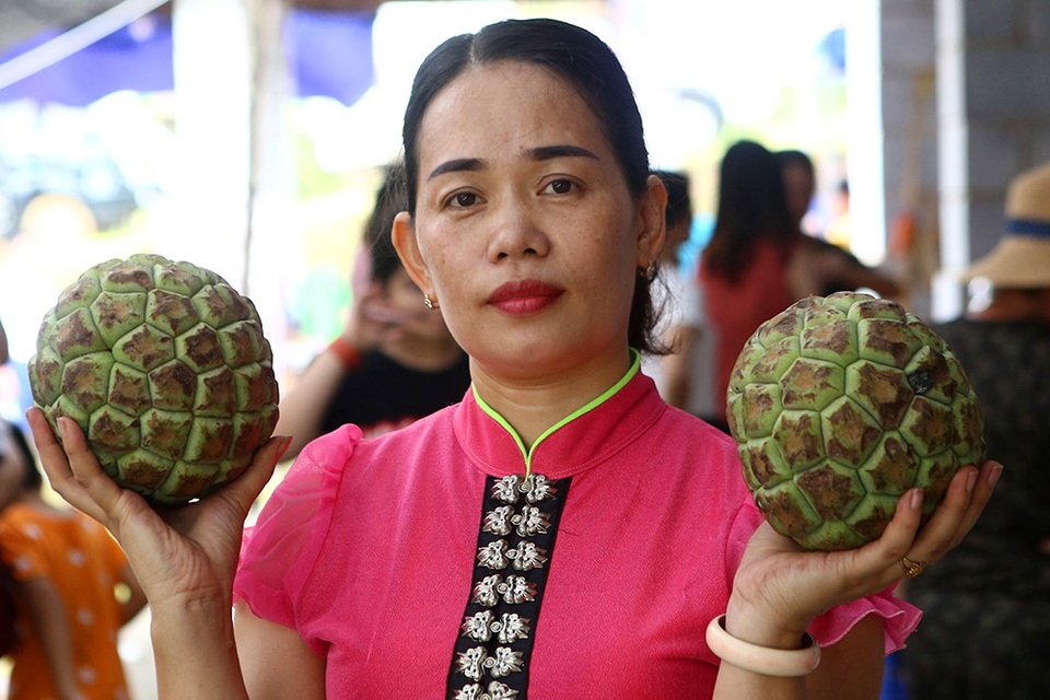 Phiên chợ vùng cao đầy màu sắc ở Hà Nội - 11 Phiên chợ vùng cao đầy màu sắc ở Hà Nội - 11