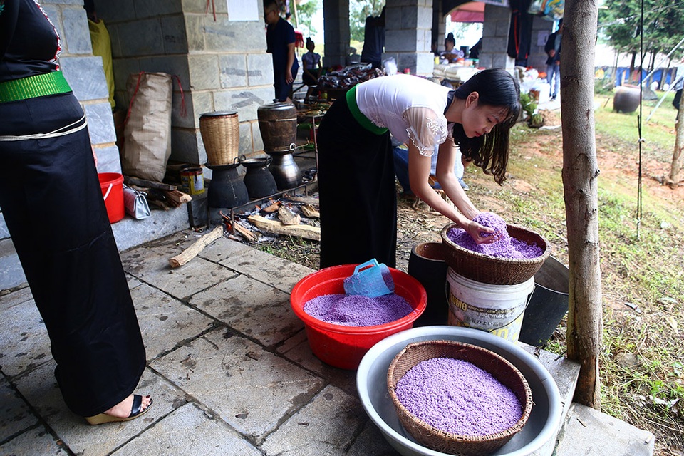 Phiên chợ vùng cao đầy màu sắc ở Hà Nội - 5 Phiên chợ vùng cao đầy màu sắc ở Hà Nội - 5