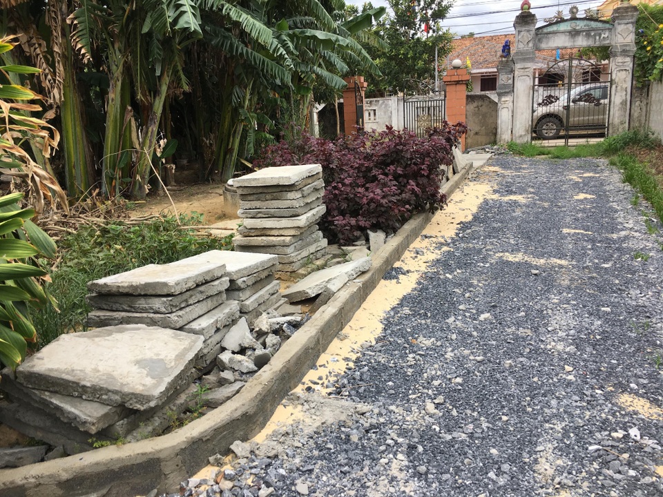 Quảng Bình: Gia đình Mẹ Việt Nam anh hùng kêu cứu vì bị phá đường vào nhà! - 2 Quảng Bình: Gia đình Mẹ Việt Nam anh hùng kêu cứu vì bị phá đường vào nhà! - 2