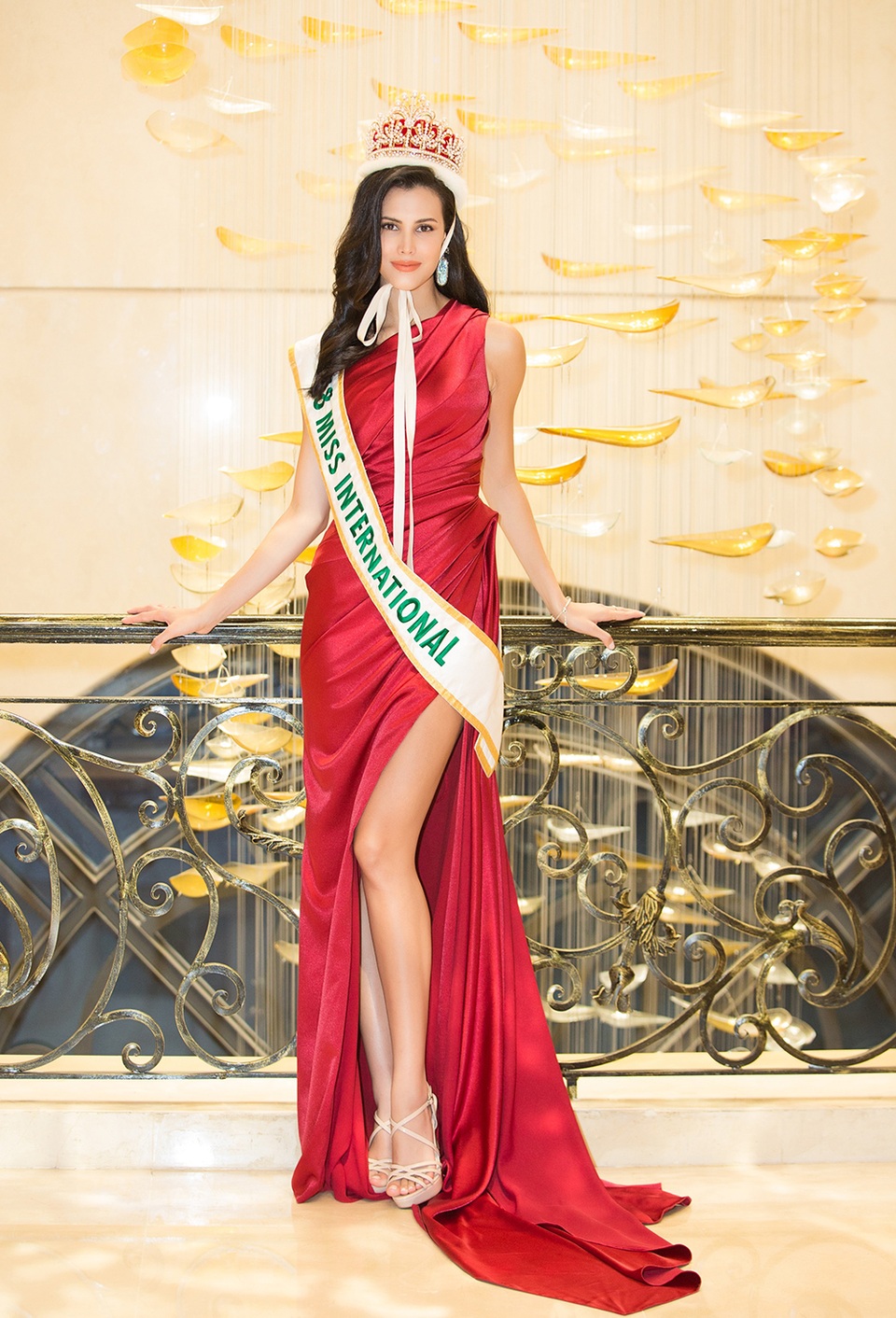 Á hậu Tường San trở thành đại diện Việt Nam tham dự Miss International 2019 - 1 Á hậu Tường San trở thành đại diện Việt Nam tham dự Miss International 2019 - 1