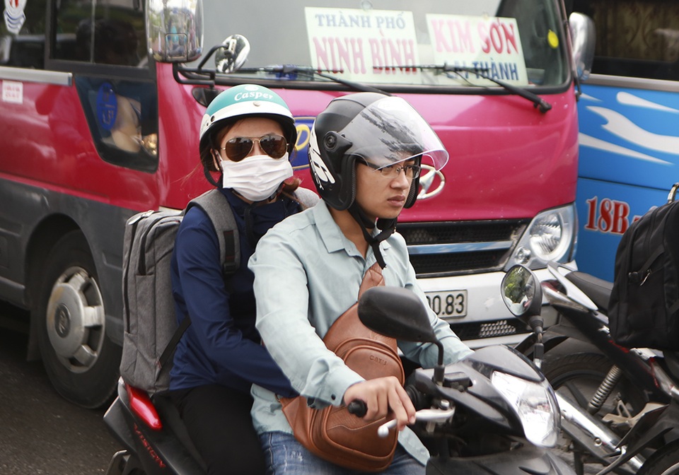 Giao thông Hà Nội thông thoáng trong ngày đầu nghỉ lễ - 10 Giao thông Hà Nội thông thoáng trong ngày đầu nghỉ lễ - 10