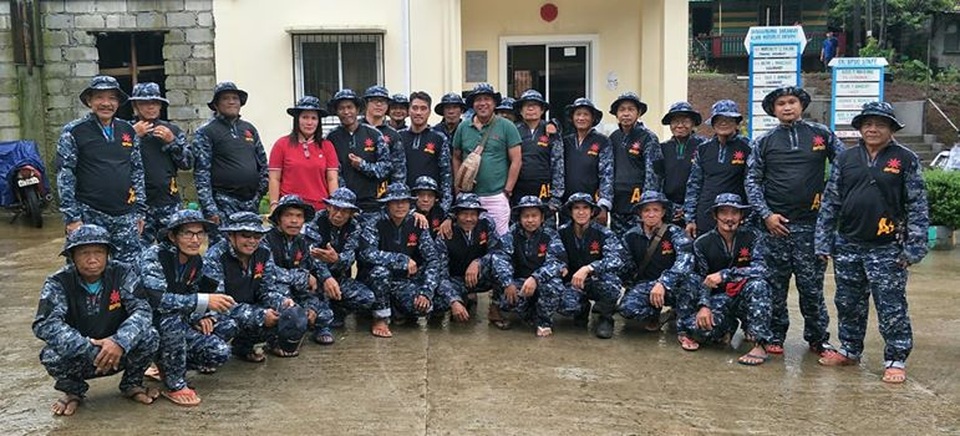 Ngôi làng Philippines đổi gạo lấy muỗi chết - 2 Ngôi làng Philippines đổi gạo lấy muỗi chết - 2