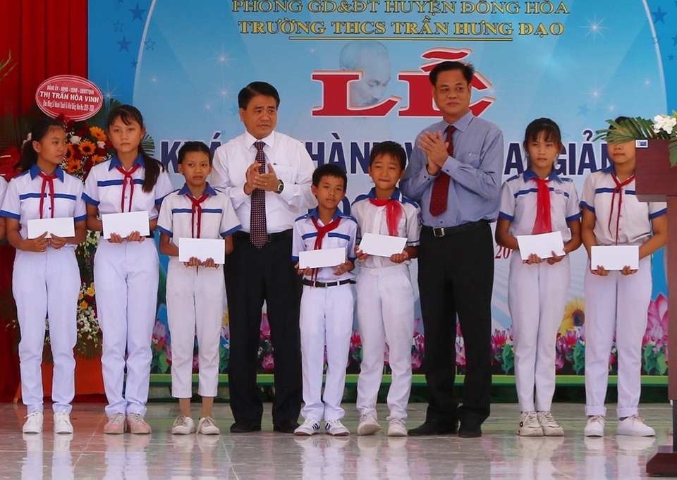 Phú Yên: Khánh thành ngôi trường hiện đại do TP. Hà Nội tài trợ - 2 Phú Yên: Khánh thành ngôi trường hiện đại do TP. Hà Nội tài trợ - 2